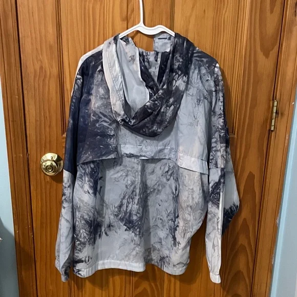 Nike Jacket - Picture 5 of 5